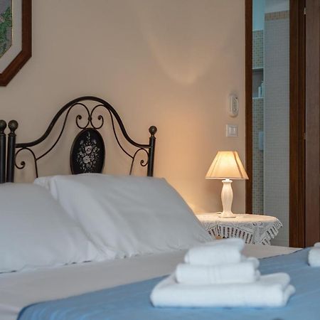 Lu Caffa By Typney Bed & Breakfast Vernole Exterior foto