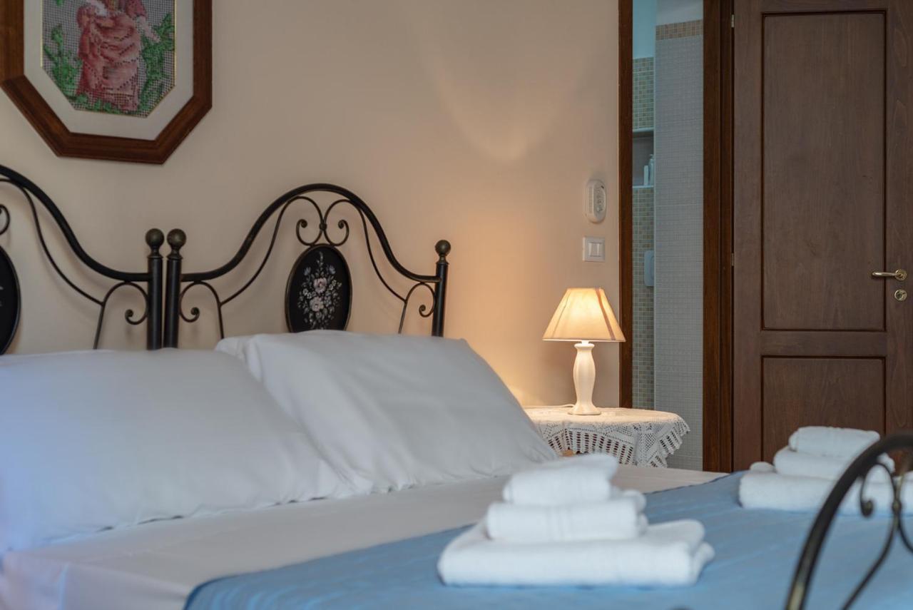 Lu Caffa By Typney Bed & Breakfast Vernole Exterior foto