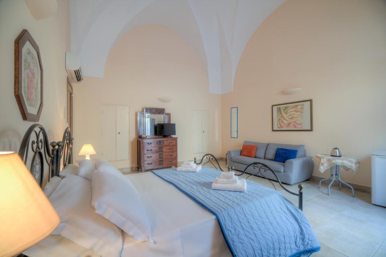 Lu Caffa By Typney Bed & Breakfast Vernole Exterior foto